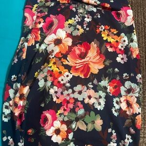 2X 1X Agnes & Dora Multicolor Floral Pencil Skirt